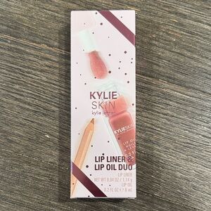 Kylie Skin Lip Liner & Lip Oil Duo - Nude color NWT brand new current online